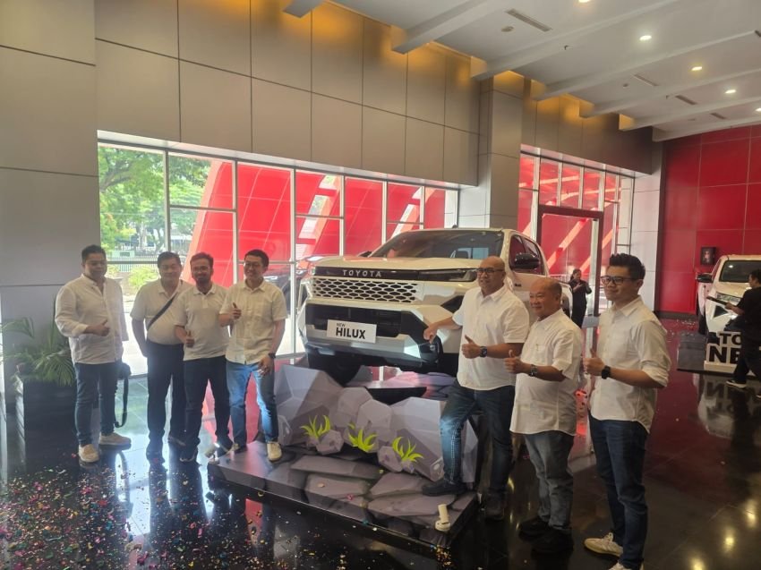 Auto2000 Luncurkan Toyota New Hilux di Medan, Harga Mulai Rp448,6 Juta
