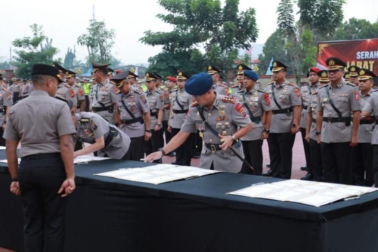 Kapolda Sumut Pimpin Sertijab 24 Pejabat Utama dan Kapolres