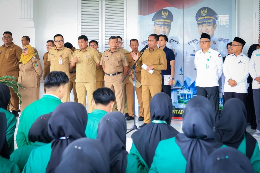Bupati Sergai Dorong 480 Mahasiswa UMN Al-Washliyah Gali Potensi Desa