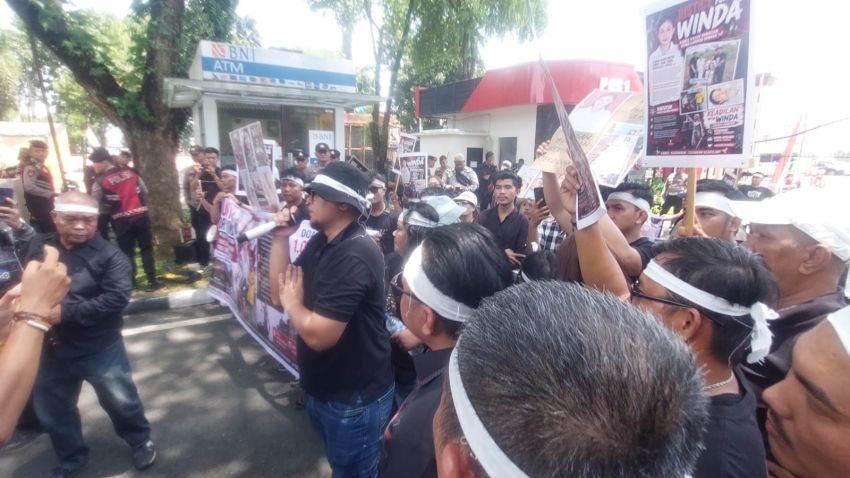 Keluarga Winda Lorenza Gowasa Desak Poldasu Lakukan Ekshumasi dan Ungkap Penyeban Kematian Secara Transparan