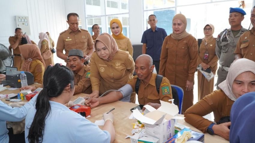 Plt. Bupati Tiorita Ajak ASN Langkat Rutin Donor Darah
