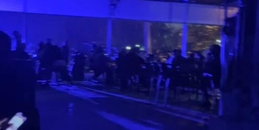 Aksi Berlanjut, Gerombolan Emak-emak Diduga Bayaran Intimidasi Pemilik Kafe Jalan Sei Belutu