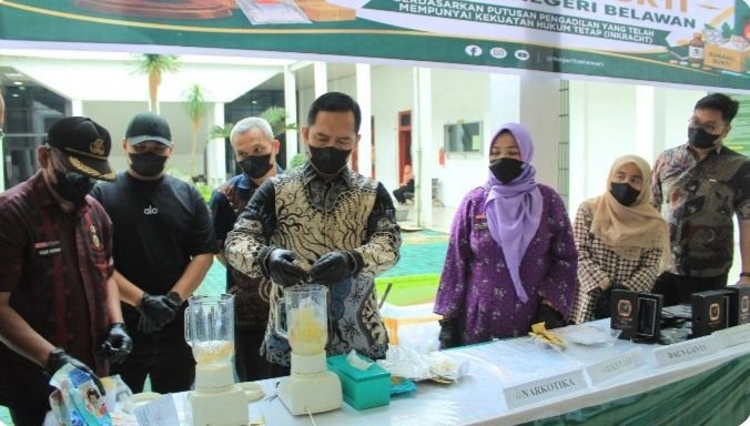 Kajari Belawan Gelar Pemusnahkan Barang Bukti Yang Telah Inkracht