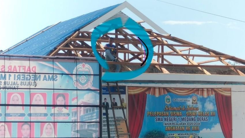 Proyek Revitalisasi SMAN 1 Medang Deras Kembali Disorot, Pekerja Diduga Abaikan Penggunaan APD