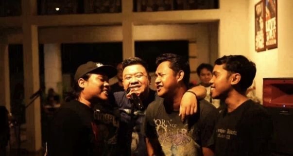 In Release 03, Pertama, Depresi Demon Bawakan Singel "Luminol" Secara Live