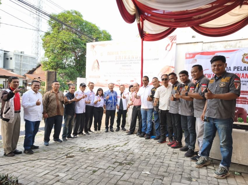 Semangat Kebersamaan Maruli Siahaan Hadir Bersama DPP Media Center LSM Pakar Rayakan HUT ke 81 RI