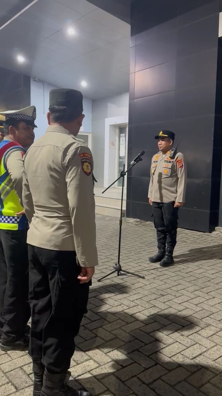 Polsek Medan Area Giat Patroli Malam : Siap 'Perangi' dan Buru Pelaku Tawuran dan Geng Motor