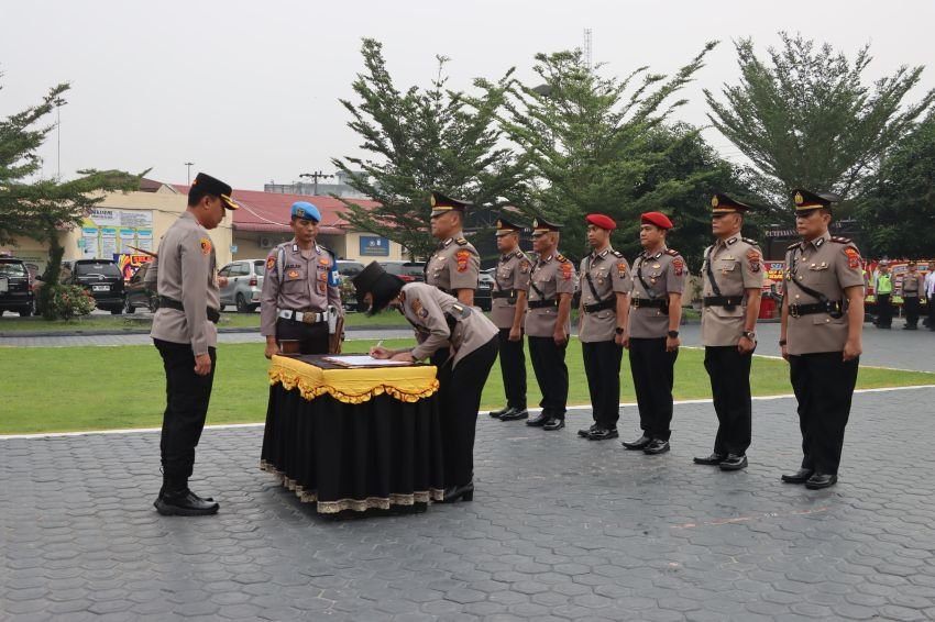 Sertijab Empat PJU Polres Batu Bara Berlangsung Khidmat