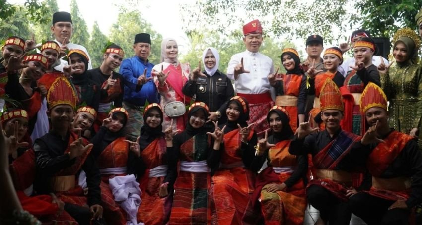 Plt. Bupati Tiorita Kobarkan Semangat Kemerdekaan, Dorong Generasi Muda Jadi Pionir Kemajuan