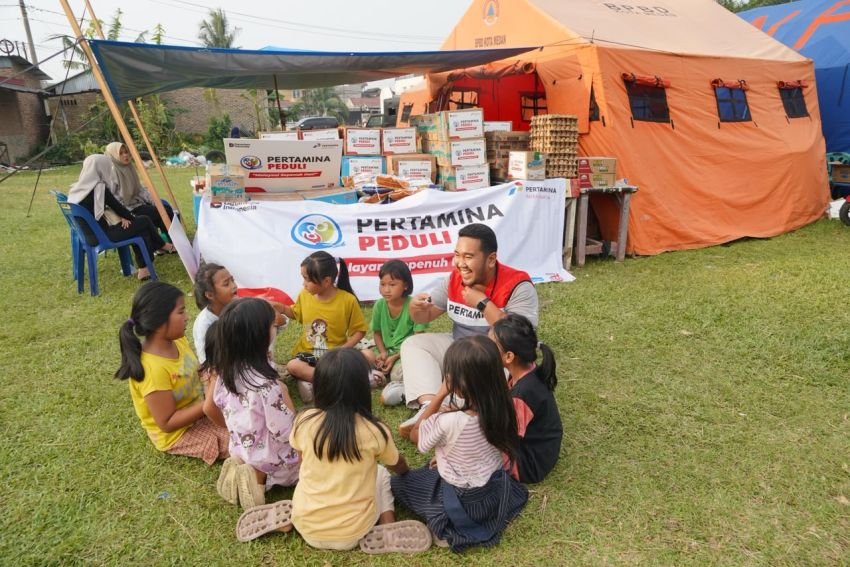 Pertamina Sumbagut Gerak Cepat, Salurkan Bantuan Masyarakat Terdampak Puting Beliung di Medan