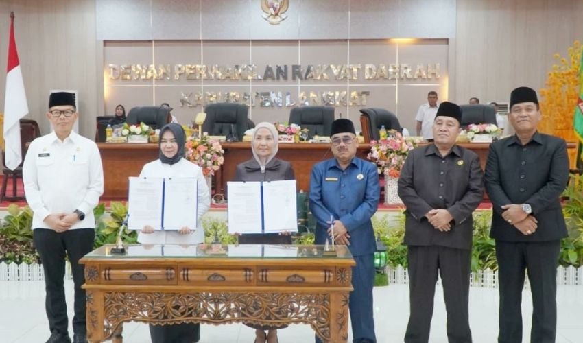 Plt. Bupati Langkat Ajak Perkuat Sinergi Usai DPRD Sahkan Perda Pertanggungjawaban APBD 2025