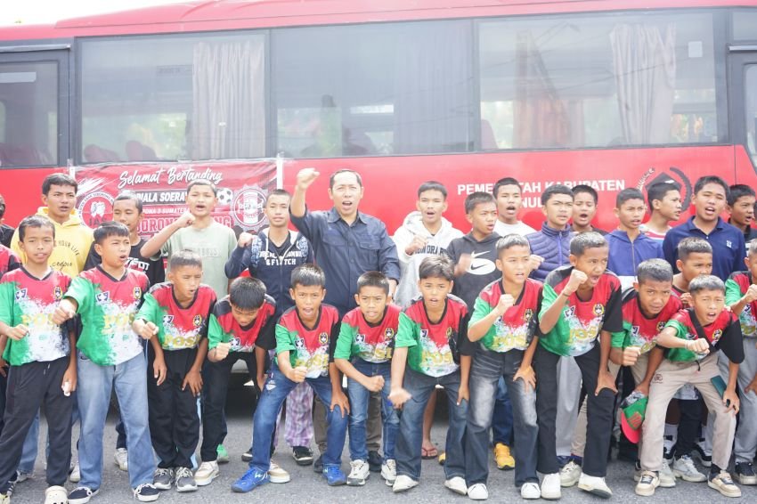 JTP Lepas 52 Kontingen U-13 dan U-15 ke Ajang Piala Soeratin di Sibolga