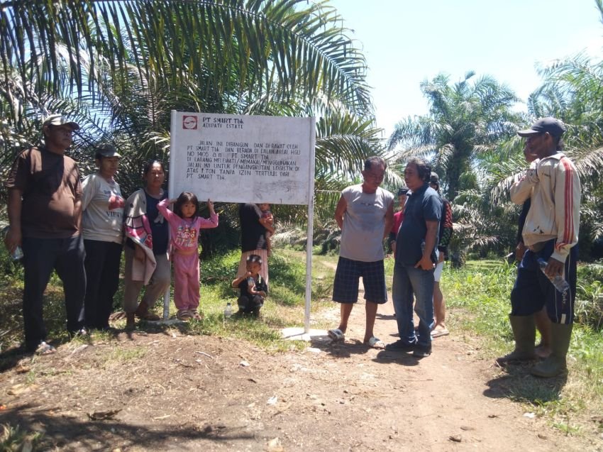 Semakin Parah, Perlakuan Diskriminatif PT SMART Tbk, Terhadap Petani Sawit Sekitar Kebun Adipati