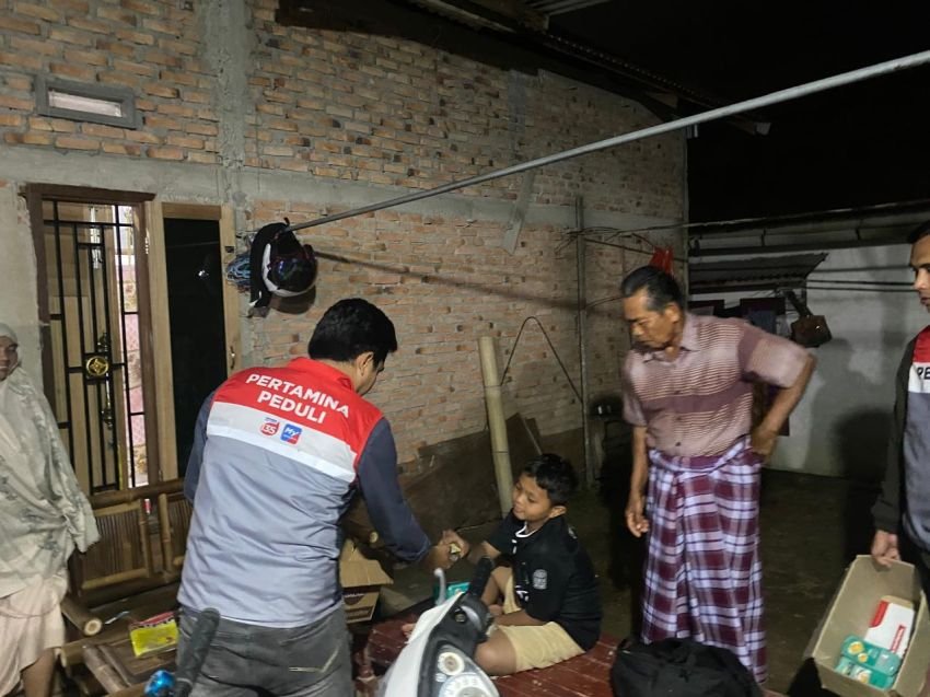 Pertamina Gerak Cepat, Salurkan Bantuan Masyarakat Terdampak Bencana Banjir di Sumatera Barat