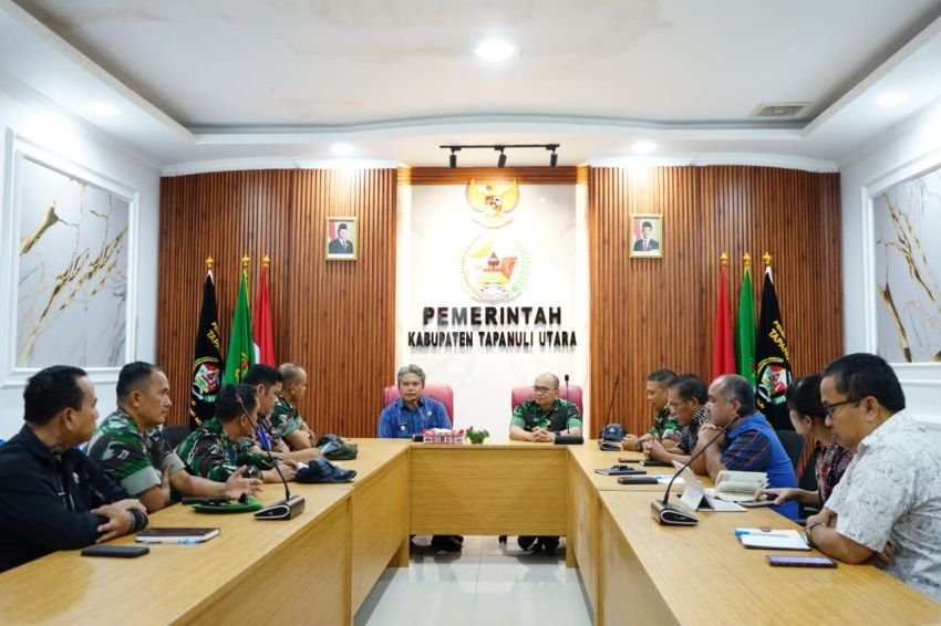 Tim Peneliti Seskoad Turun Ke Taput Melaksanakan Studi dan Evaluasi &lrm;Program Unggulan Kasad