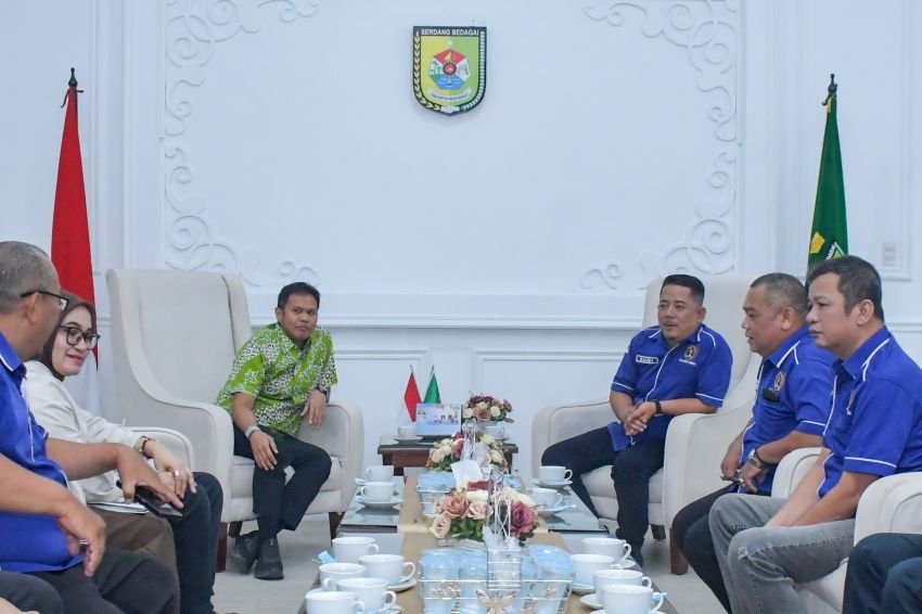 Wabup Adlin Tambunan Dorong Sinergi dengan PWI Sergai, Sugiono Sampaikan Agenda HPN 2027