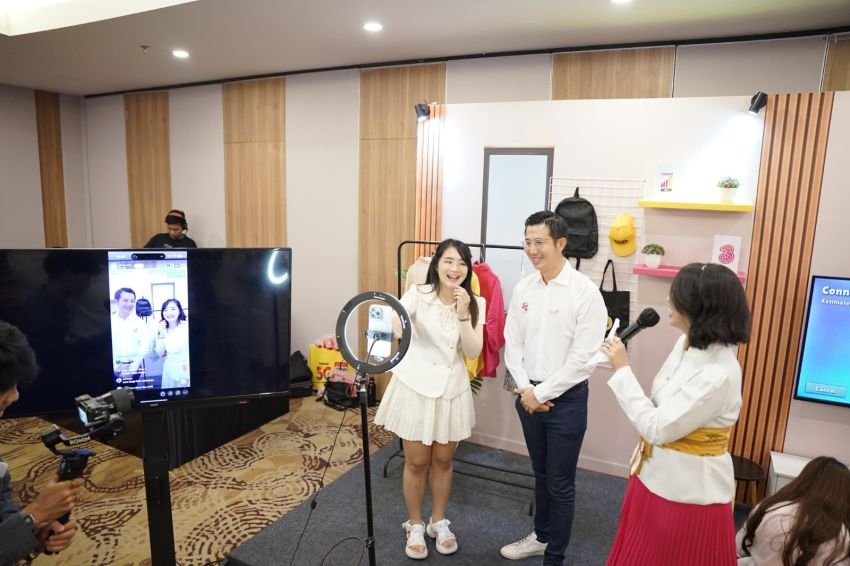 Mabar Nggak Mau Nge-Lag, Live Stream Nggak Mau Buffer? Indosat 5G Bikin Aktivitas Digital di Medan Lancar