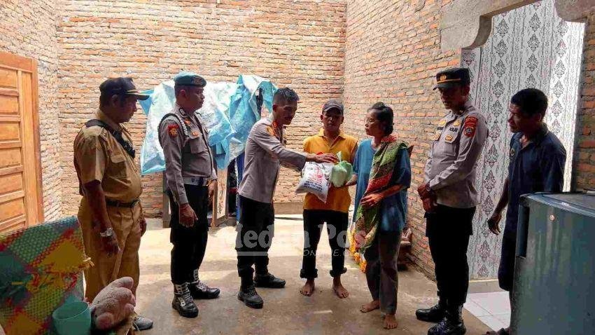 Diterjang Angin Kencang, Empat Rumah Warga Medang Deras Rusak