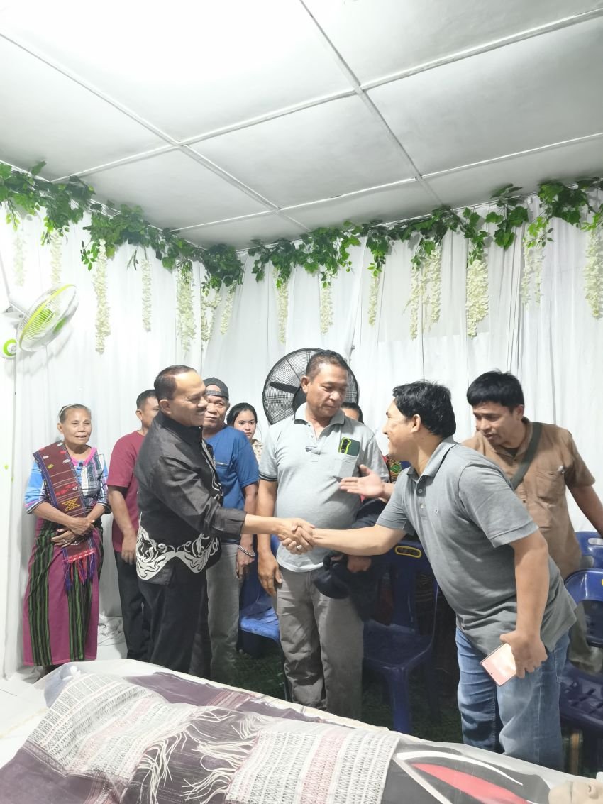 Maruli Siahaan Melayat Ke Rumah Duka Sahabatnya, Hadir Sebagai Bentuk Empati dan Solidaritas