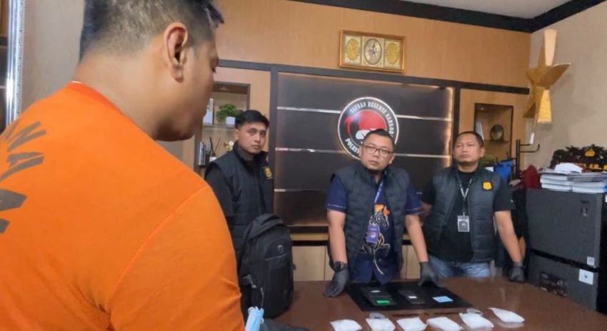 Polrestabes Medan Tangkap Penumpang Travel Bawa 480 Gram Sabu : Mau Dibawa ke Aceh