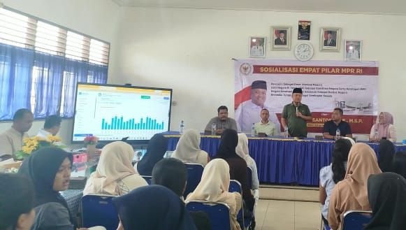 Sugiat Santoso Hadirkan Program Bimbel Gratis Diikuti 100 Pelajar SMA di Langkat