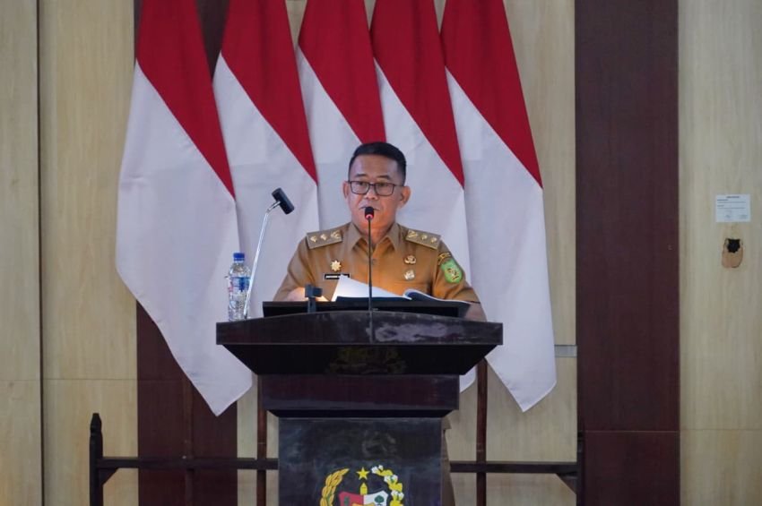 Tanggapi Pandangan Fraksi DPRD, Rico Waas Jelaskan Alasan Pencabutan Perda Nomor 2 Tahun 2013