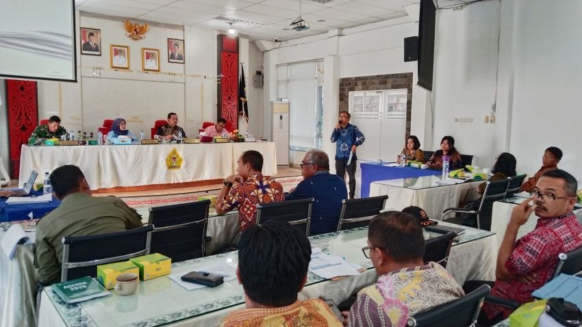 Pemkab Samosir Gelar Rapat Optimalisasi PAD