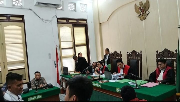 Sidang Kedua Gugatan PT TSI Pada Bank Mandiri Kembali Ditunda, Hakim : Jangan Mempersulit Persidangan