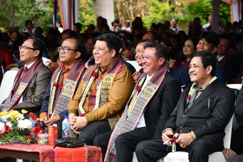 Pelantikan PPTSB Samosir 2026&ndash;2030, Bupati Vandiko Gultom: Perkuat Persaudaraan, Budaya dan Kepedulian Sosial