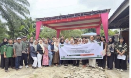 Fakultas Hukum USU Edukasi Warga Desa Danau Sijabut Cegah Penipuan Online