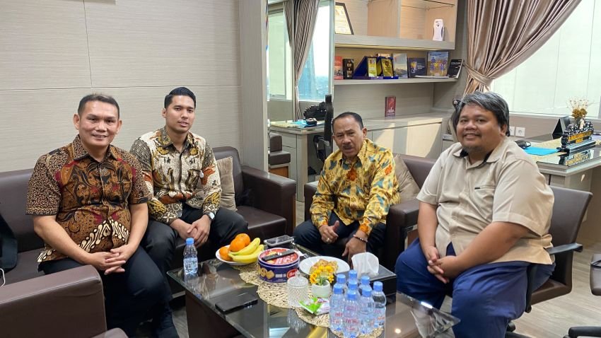 Maruli Siahaan Terima Silaturahmi Rahudman Harahap, Sahabat Lama Diskusi Untuk Pembangunan