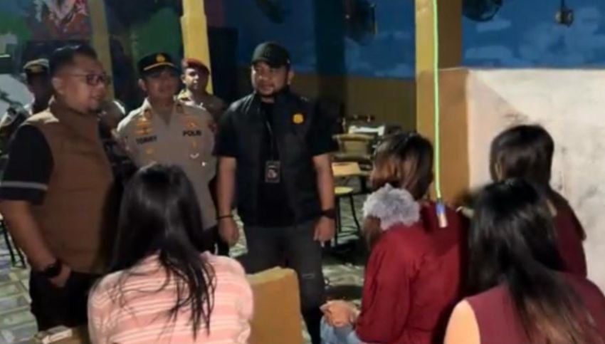 Sempat Viral : Akhirnya, Cafe Janna Patumbak Digerebek dan Dipasang Police Line