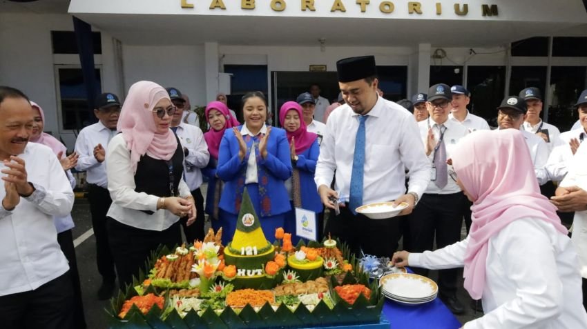 Peringati HUT Ke-121, Perumda Tirtanadi Gelar Berbagai Perlombaan
