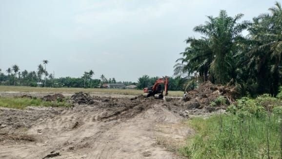 Galian Tanah di Dusun Penaga Disorot, Warga Minta Polres Batu Bara Cek Legalitas