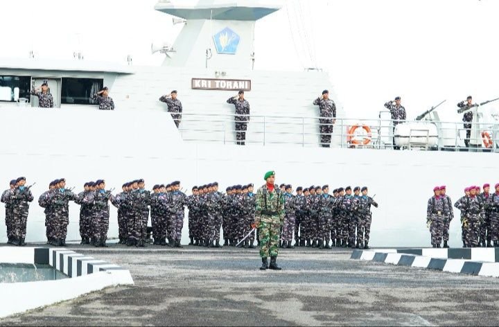 HUT TNI Ke 81 Sebanyak 703 Prajurit Getarkan Dermaga Belawan