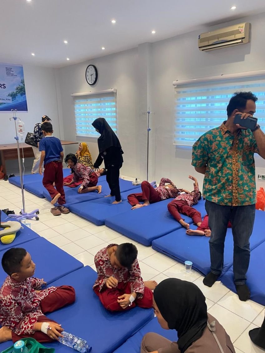 17 Anak SD Alami Mual dan Muntah Usai Konsumsi MBG, Ini Bukan Persoalan Yang Bisa Dianggap Sepele