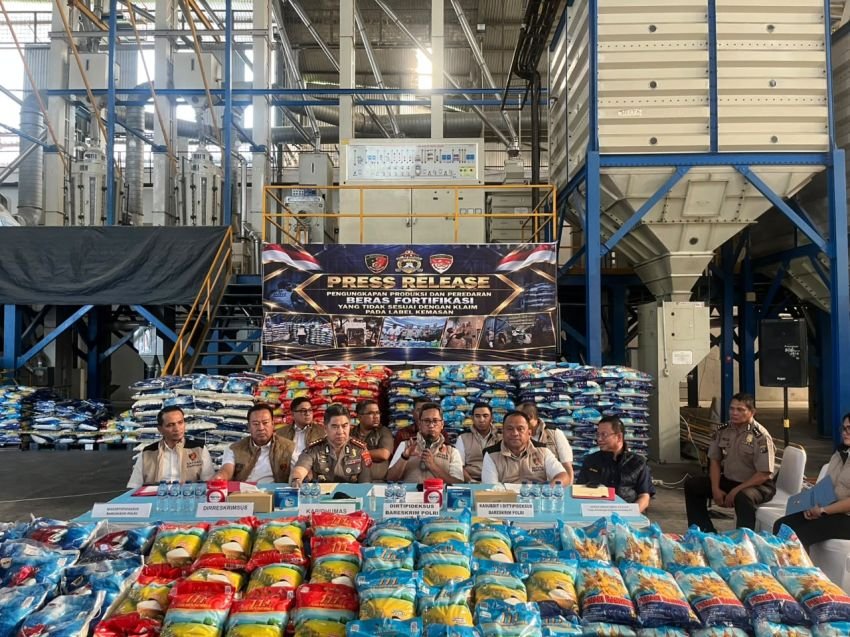 Lindungi Konsumen, Satgas Pangan Polri Sita Beras Fortifikasi 525 Ton Dari PT UDS Medan Tembung