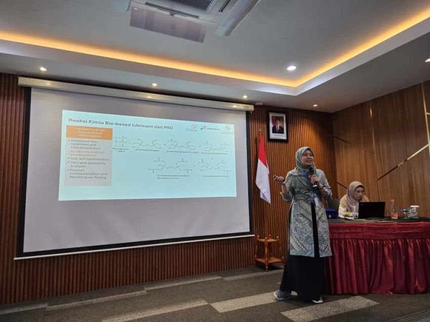 Kembangkan Material Pendeteksi Mikroplastik, Peneliti UPER Manfaatkan Limbah Pelepah Sawit