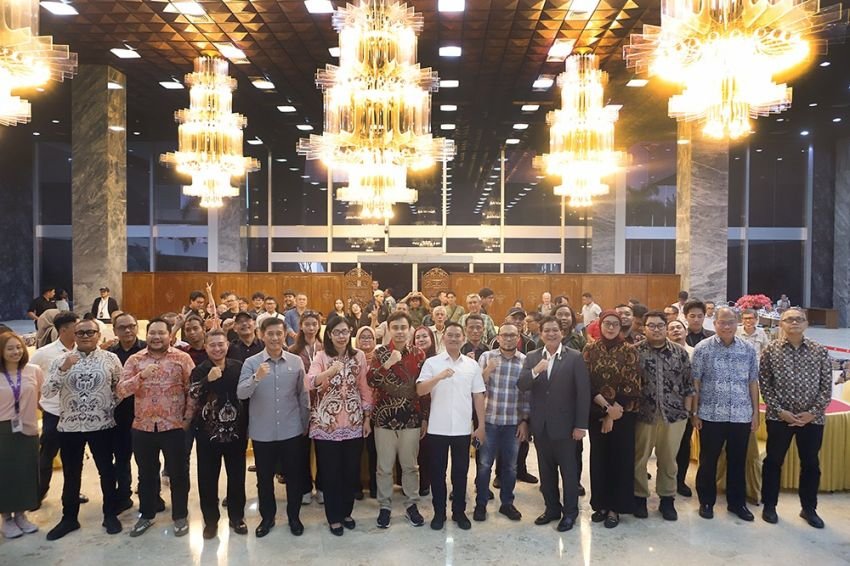 Plt Sekjen DPR Sambut Kepengurusan Baru KWP, Dorong Kinerja dan Peliputan Makin Profesional