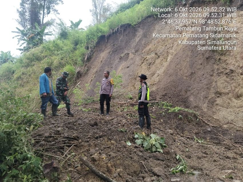 Tanggap Cepat, Camat dan Kapolsek Sidamanik Tinjau Jalan Longsor di Sait Borno
