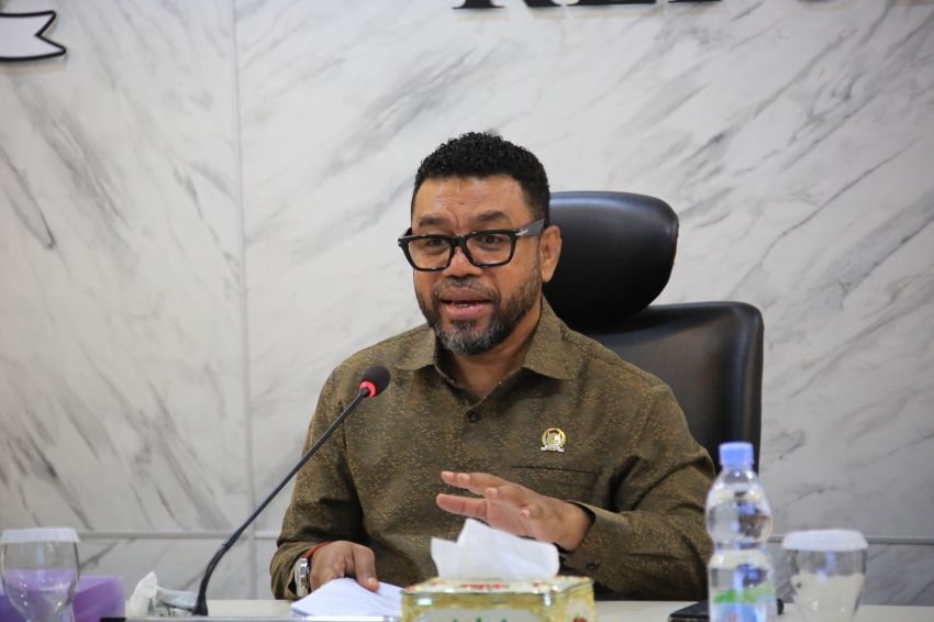 Senator Filep Desak BP Tangguh dan SKK Migas Buka 6 Kelompok Data