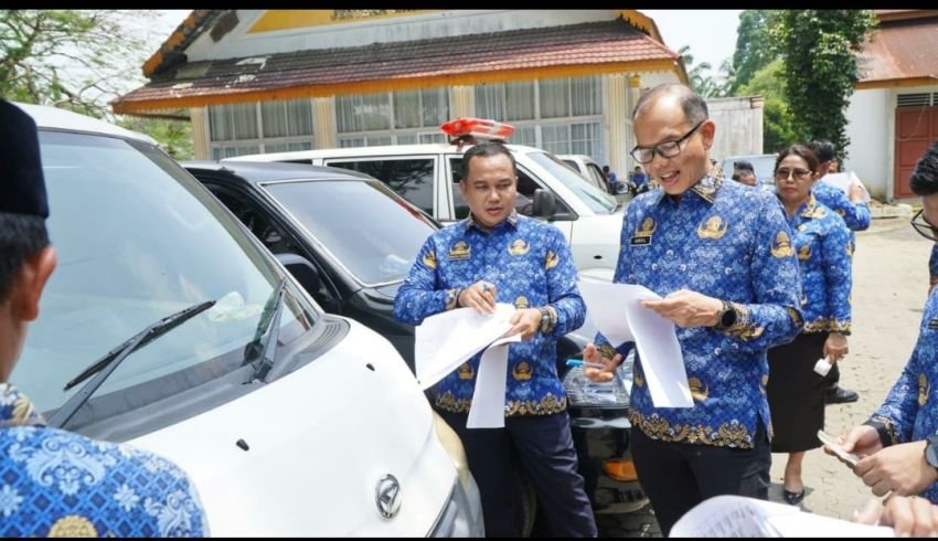 Plt. Bupati Langkat Perkuat Tertib Aset, 89 Kendaraan Dinkes Diperiksa