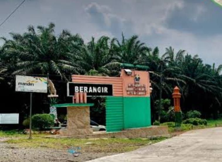 Sejak Dipimpin ESK, PTPN IV Regional II Kebun Berangir 'Tak Punya Aturan'