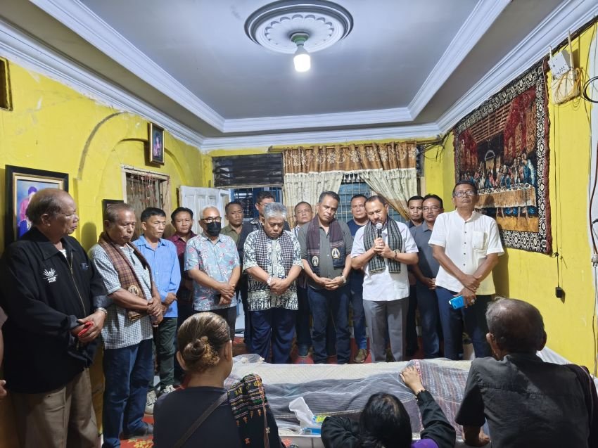 Maruli Siahaan Kunjungan Sosial di Dua Keluarga Berduka, Pastikan Keluarga PPSD tidak Berjalan sendiri