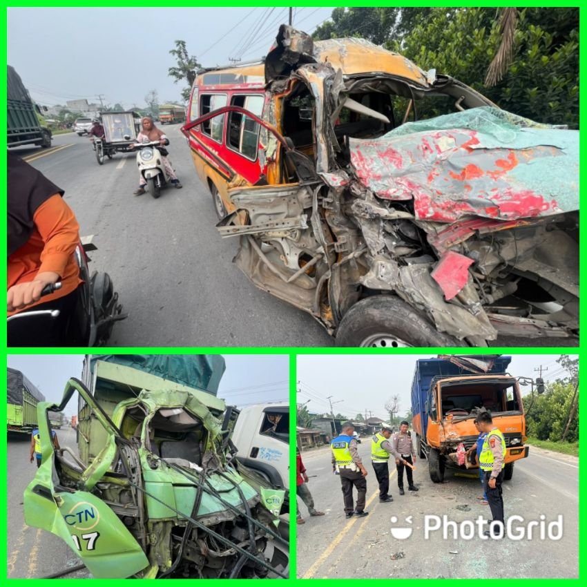 Tabrakan Beruntun, Sopir Angkot KPUM Meninggal 9 Luka-luka&nbsp;