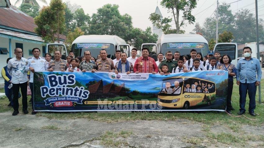 Bupati Samosir Launching 6 Bus Perintis Kolaborasi Sumut Berkah