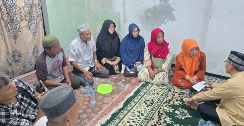 Alhamdulillah ! Alumni SMPN 12/14 dan SMAN 9/10 Medan Serahkan Dana Belasungkawa Untuk Keluarga Alm Aida Ekayani : Mempererat Tali Silaturahmi