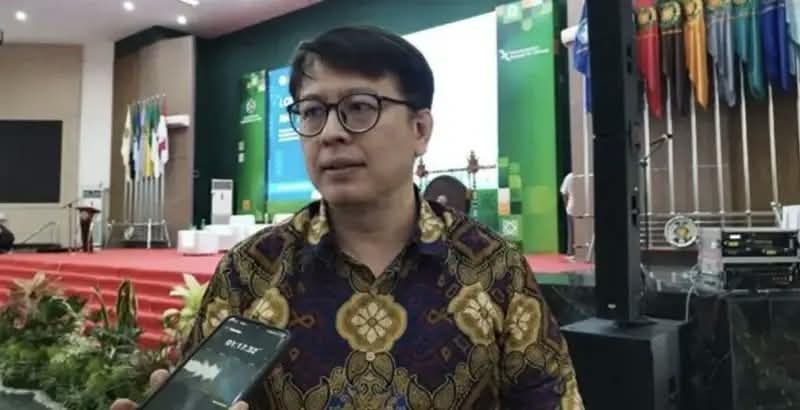 Direktur Merangkap Corporate Secretary PT TPL Anwar Lawden Ditangkap di Medan