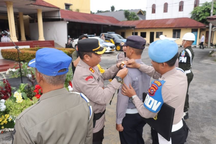 Kapolres Pematangsiantar Pimpin Apel Gelar Pasukan Operasi Patuh Toba 2026