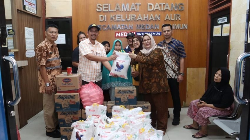 PTPN IV Regional II Salurkan Bantuan bagi Warga Terdampak Banjir di Kota Medan